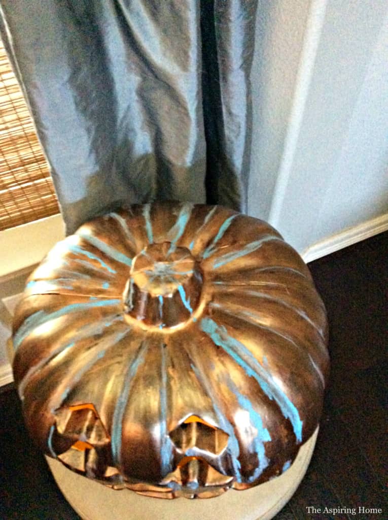 Jack O'Lantern Patina pumpkin makeover 14
