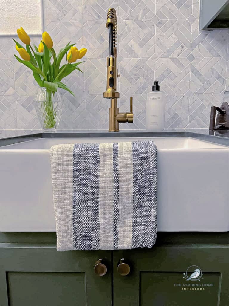 Smart Laundry Room Design: Style + Storage in Tight Spaces