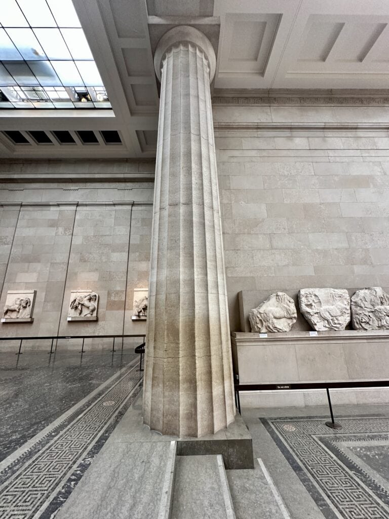 Full size Doric column inside the British museum.